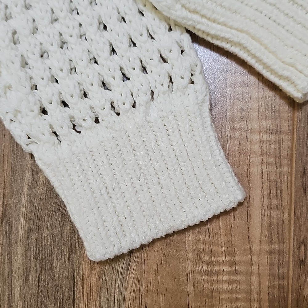 Dear John Open Knit Sweater - Picture 8 of 12